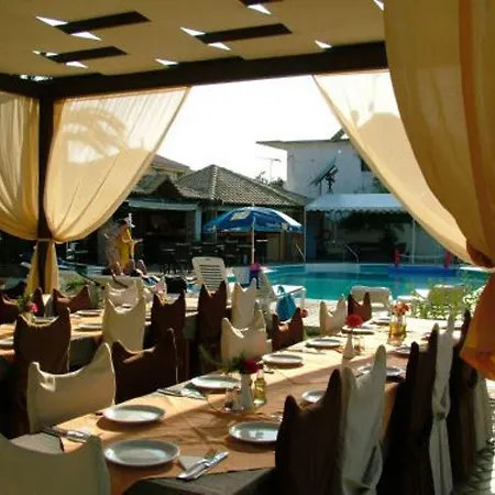 The Blue Sea فندق آغيوس غيوريوس