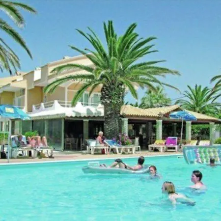 The Blue Sea فندق