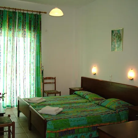 The Blue Sea فندق آغيوس غيوريوس